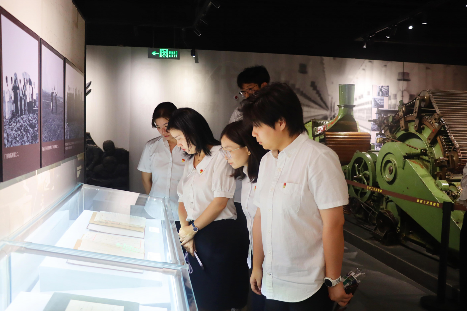 PA视讯官方网站开展“弘扬梦桃精神 激励担当作为”主题党日活动